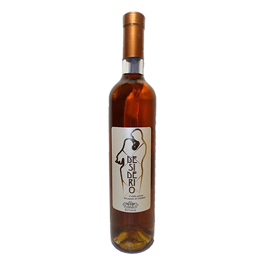 Vino Passito Desiderio Bianco - Uve provenienti da vigneti altamente vocati della varietà zibibbo.Caratteristiche organolettiche:Colore oro antico brillante con decisi riflessi topazio. Profumo intenso ed armonico, complesso e deciso di moscato, con netti sentori di albicocca. Sapore pieno, morbido con sentori di miele di acacia e piacevole fondo di fichi secchi, albicocca ed uva passa. Abbinamenti consigliati:Ideale coi dolci, frutta fresca e secca. Splendido con formaggi piccanti. Grado Alcolico: 15,0 %v